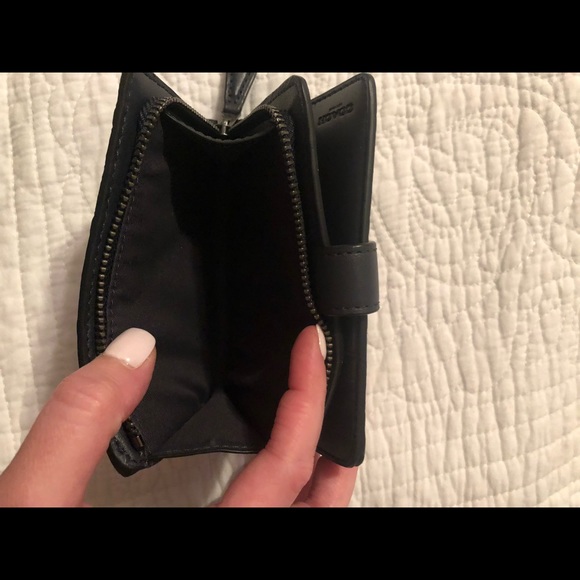 Coach metallic gunmetal wallet - Picture 3 of 4